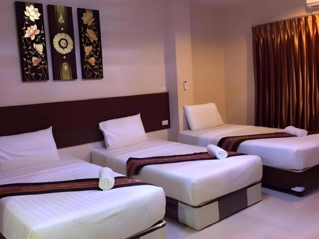 Le Parc Wangnang Hotel Phitsanulok Εξωτερικό φωτογραφία