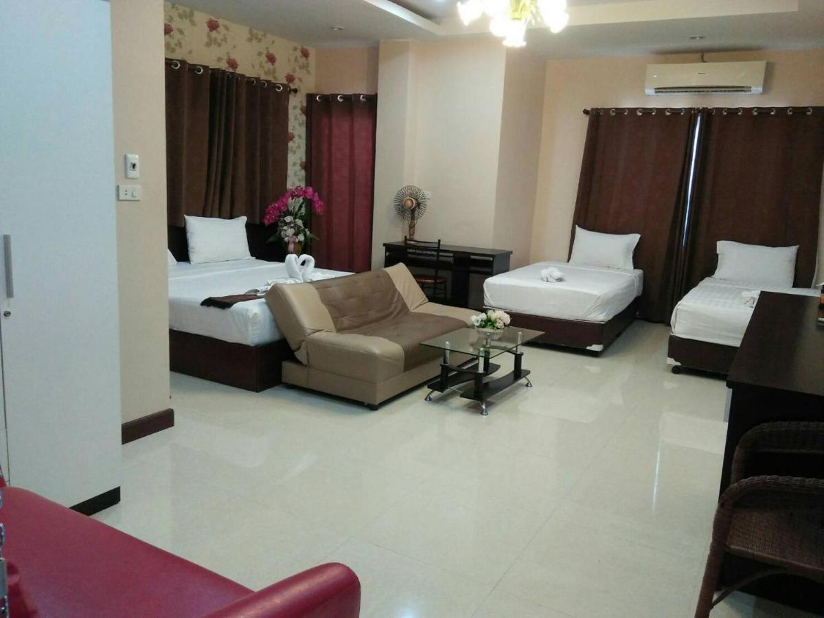 Le Parc Wangnang Hotel Phitsanulok Εξωτερικό φωτογραφία